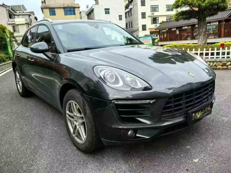 衢州17年保时捷Macan3