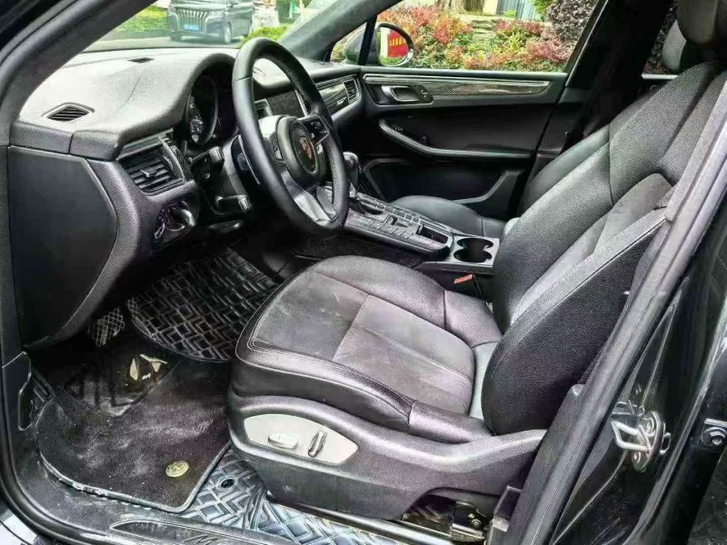 衢州17年保时捷Macan5