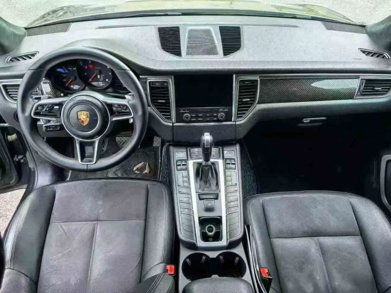 衢州17年保时捷Macan6