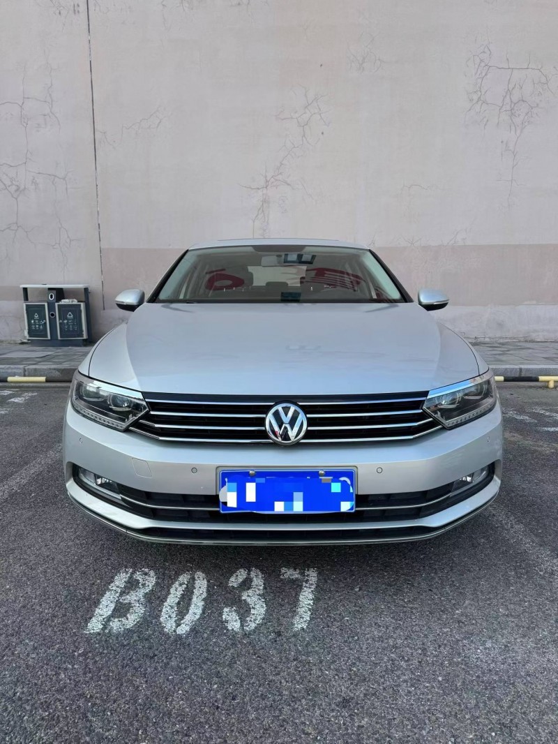 丹东19年大众迈腾1