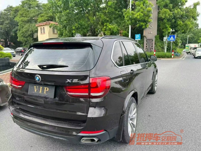 广州16年宝马X57