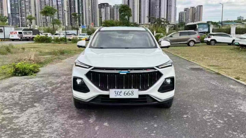 南宁22年长安汽车欧尚1