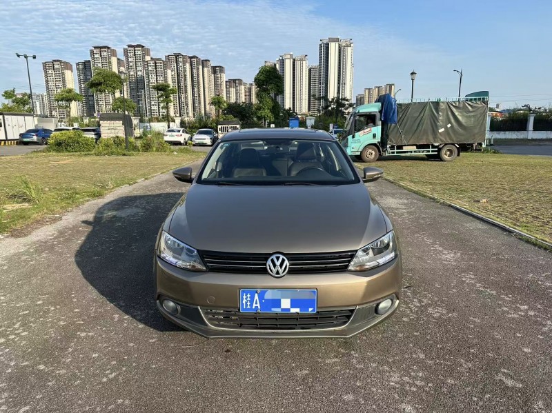 南宁14年大众速腾1