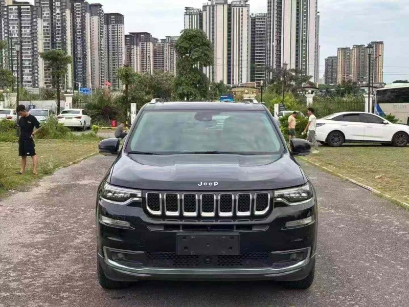 南宁18年Jeep指挥官1