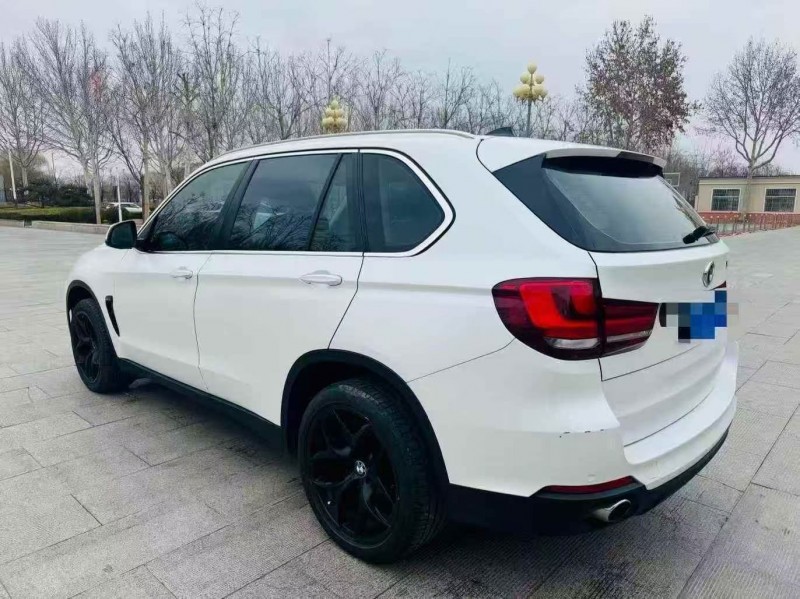 烟台15年宝马X58