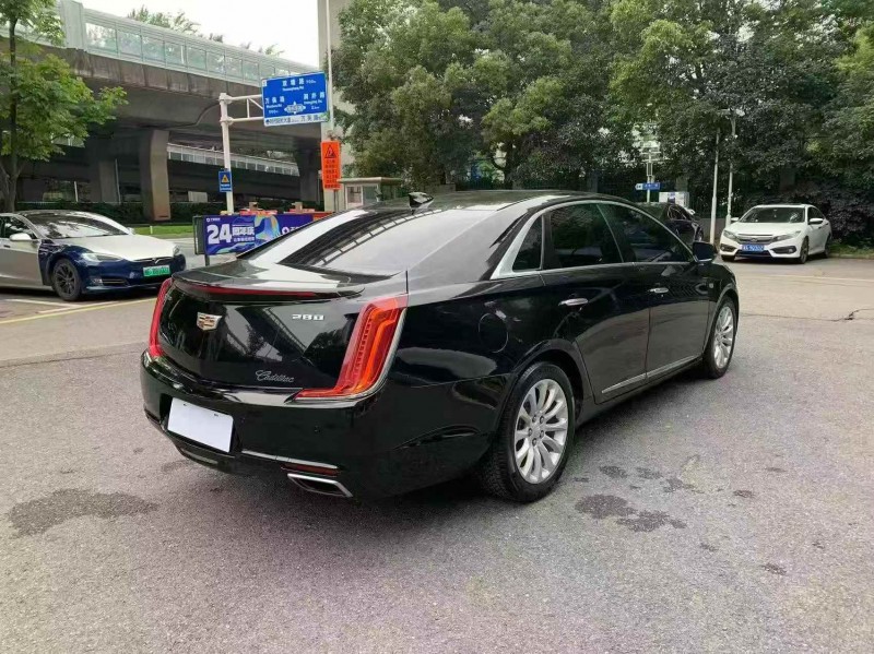 长沙19年凯迪拉克XTS4
