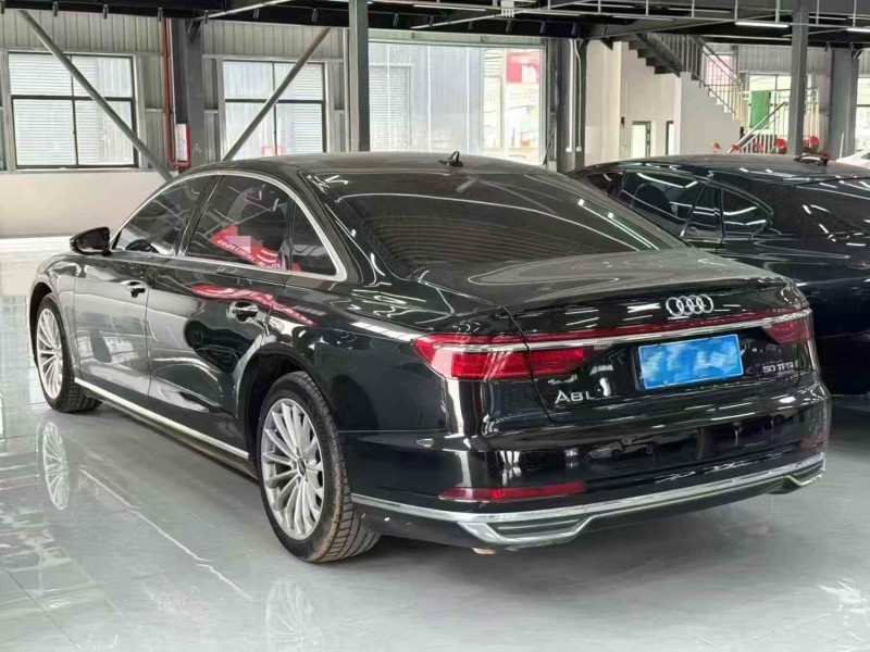 广州21年奥迪A8L4