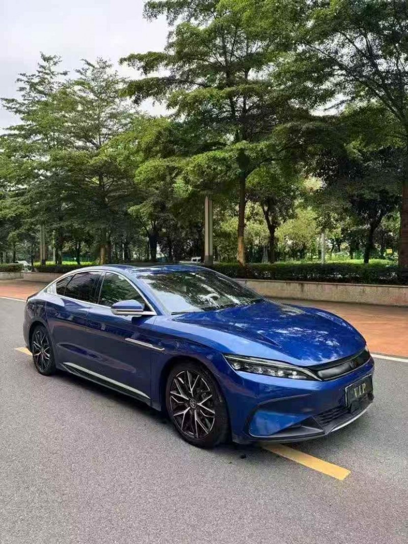 广州22年比亚迪汉2