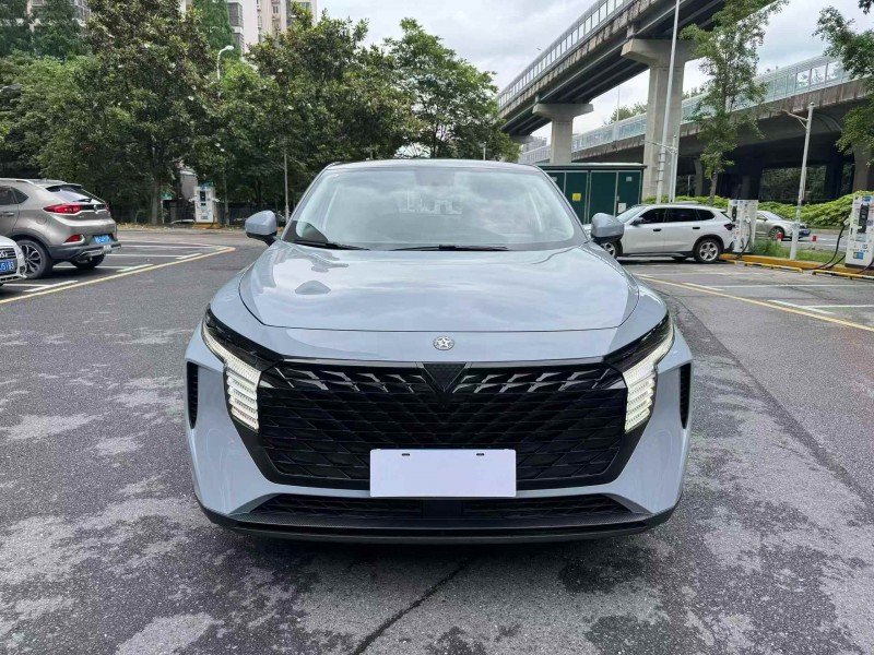 长沙25年启辰大V1