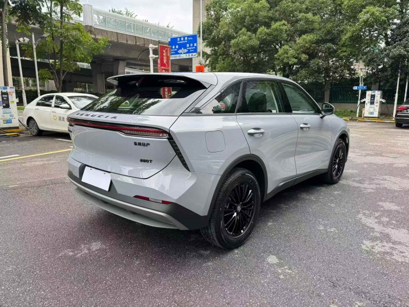 长沙25年启辰大V4