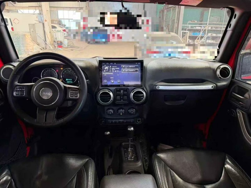 菏泽17年Jeep牧马人6