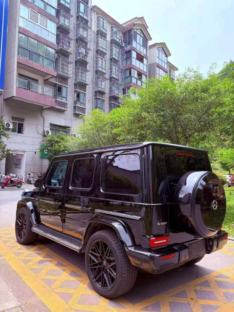 重庆25年奔驰G7