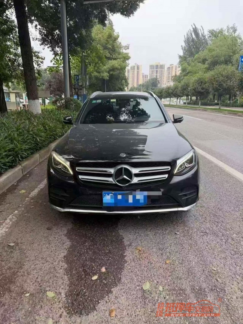 重庆19年奔驰GLC1
