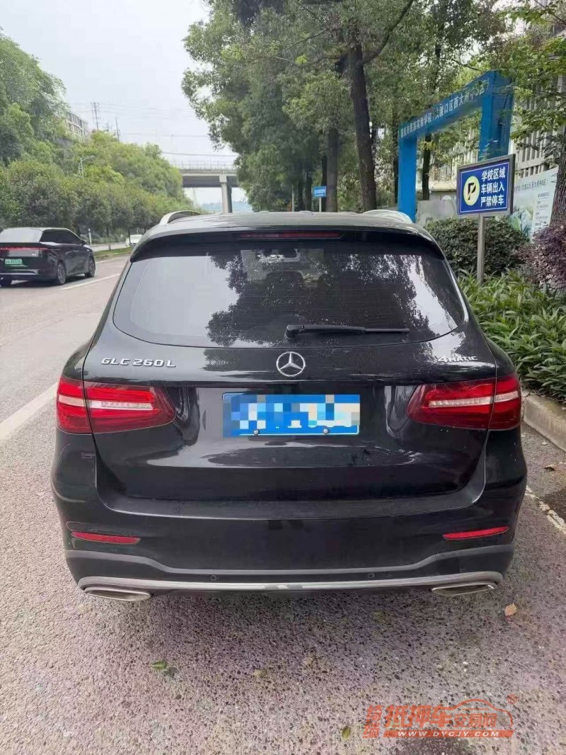 重庆19年奔驰GLC7