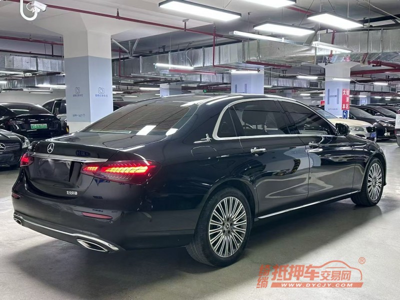 成都21年奔驰E7