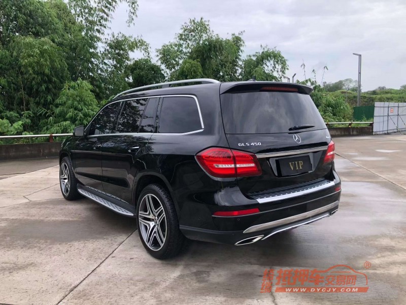 成都19年奔驰GLS4