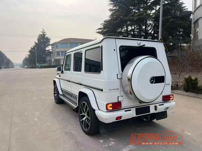 东营17年奔驰G8