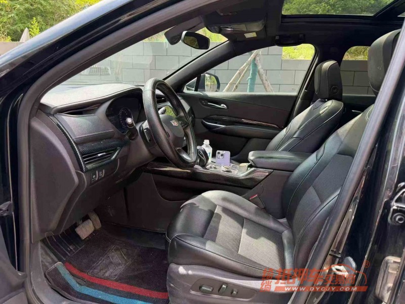 济宁18年凯迪拉克XT44