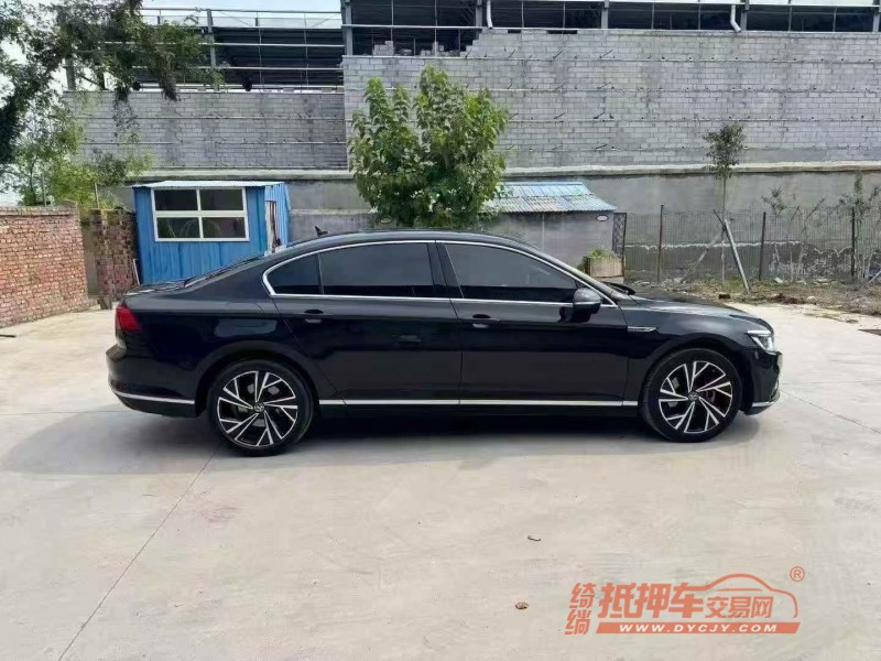 潍坊22年大众迈腾7