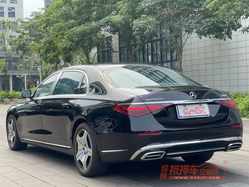 佛山25年奔驰迈巴赫S级7