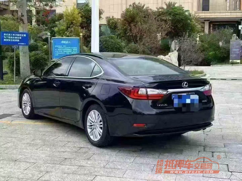 汕头17年雷克萨斯ES7