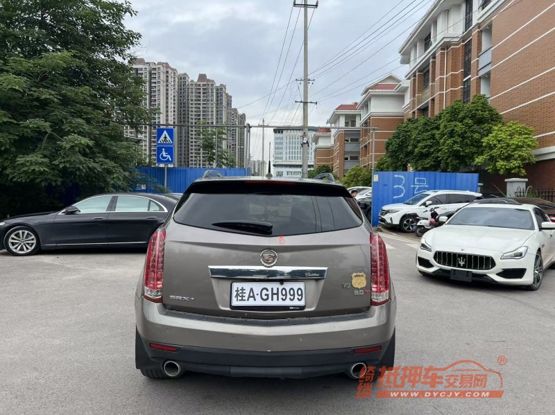 南宁12年凯迪拉克SRX9