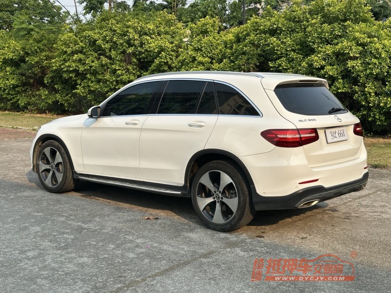 南宁18年奔驰GLC2