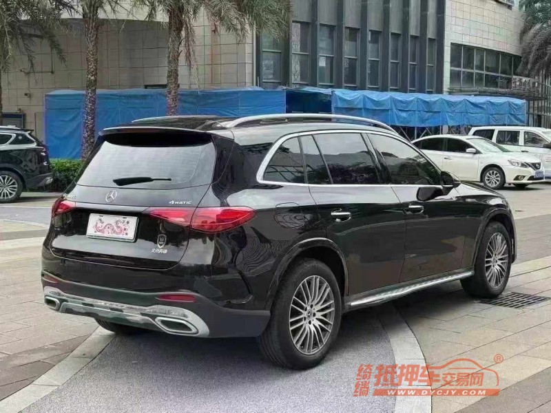 佛山25年奔驰GLC7