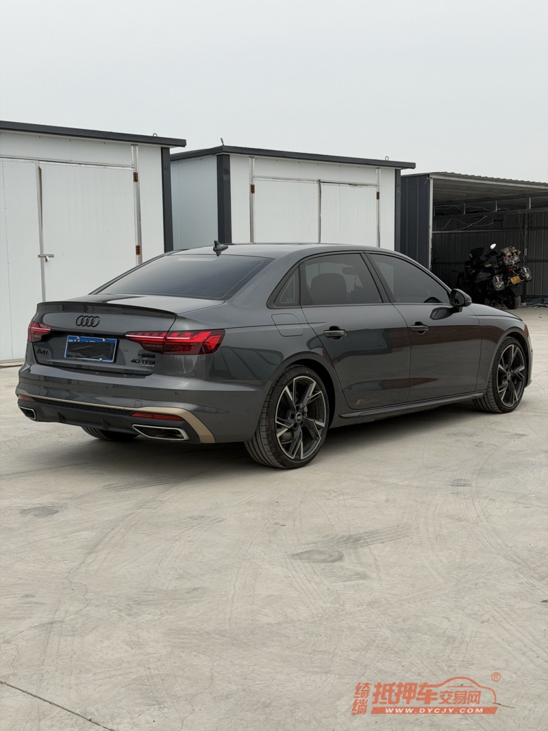 新乡25年奥迪A4L7