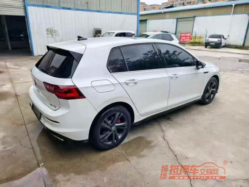 新乡24年大众高尔夫9
