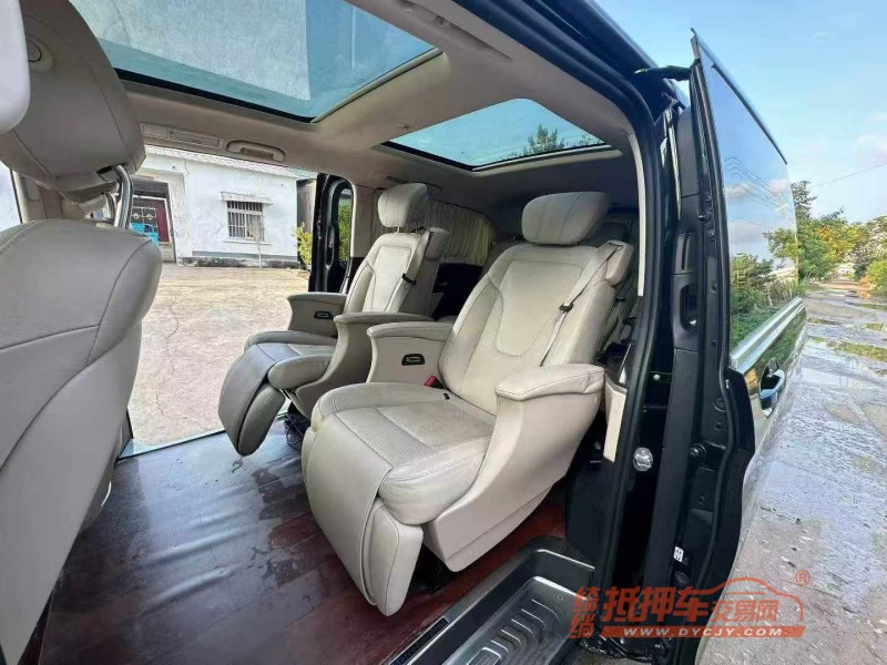 徐州19年奔驰V8