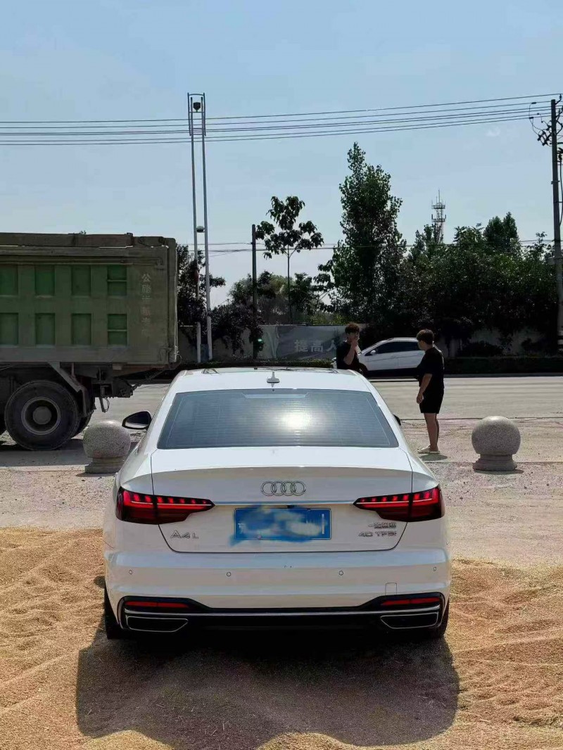 枣庄20年奥迪A4L9