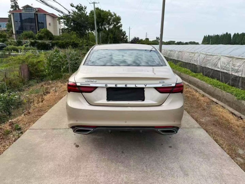 湖州22年吉利缤瑞8