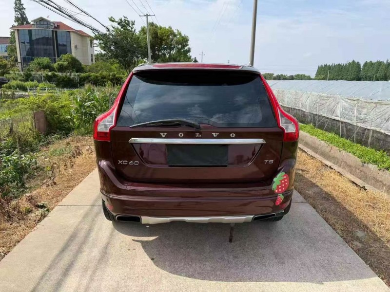 嘉兴15年沃尔沃XC608