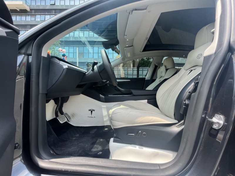 佛山24年特斯拉MODEL Y3