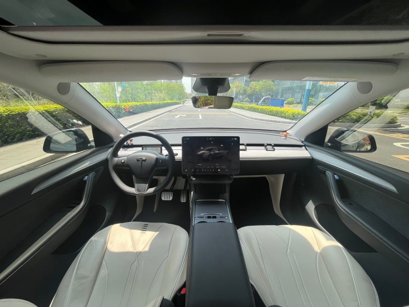 佛山24年特斯拉MODEL Y4
