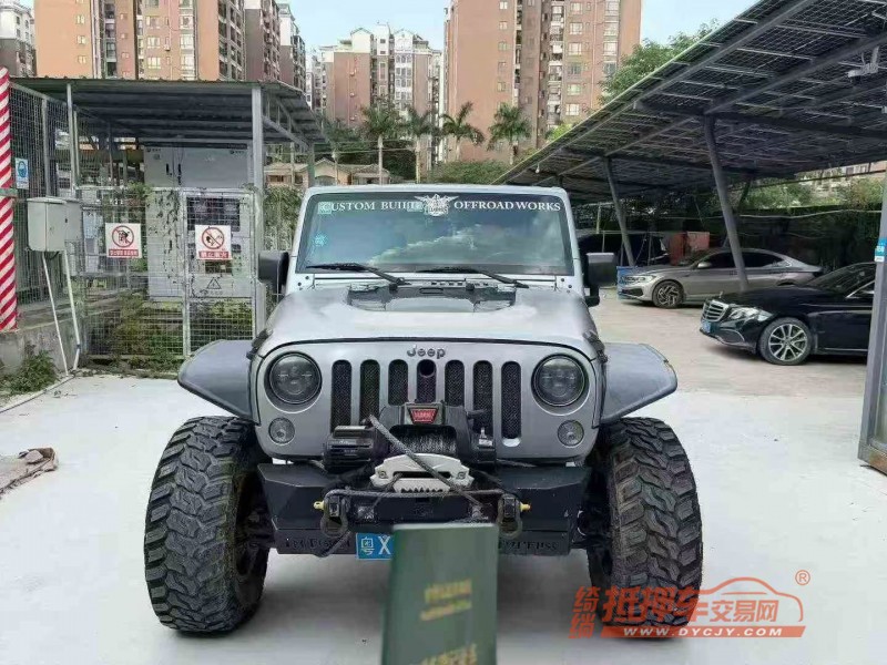 佛山14年Jeep牧马人1