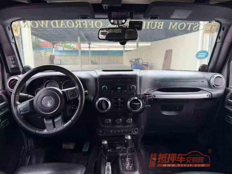 佛山14年Jeep牧马人4