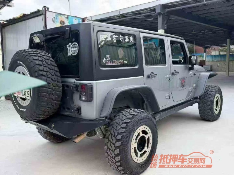 佛山14年Jeep牧马人8