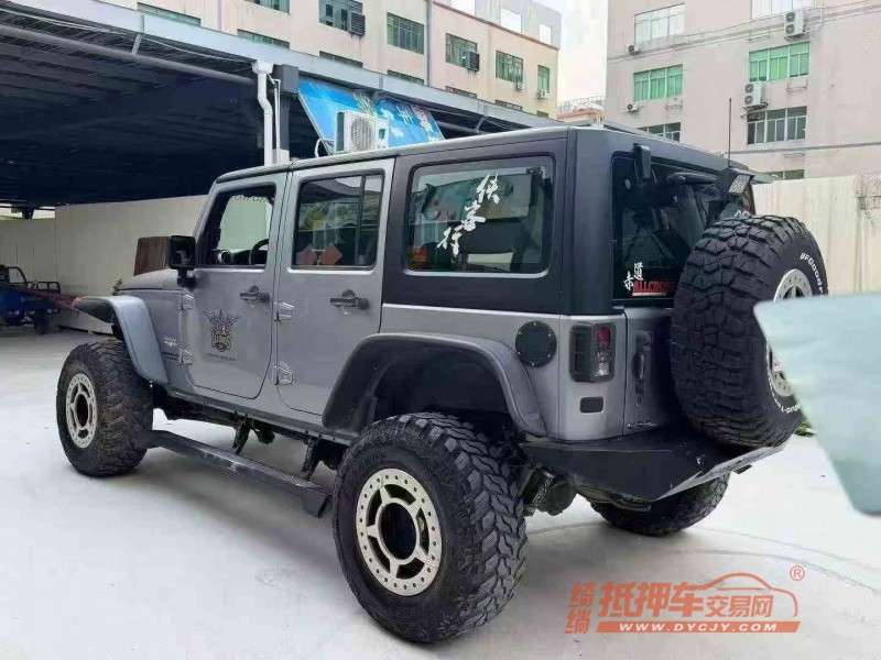 佛山14年Jeep牧马人9