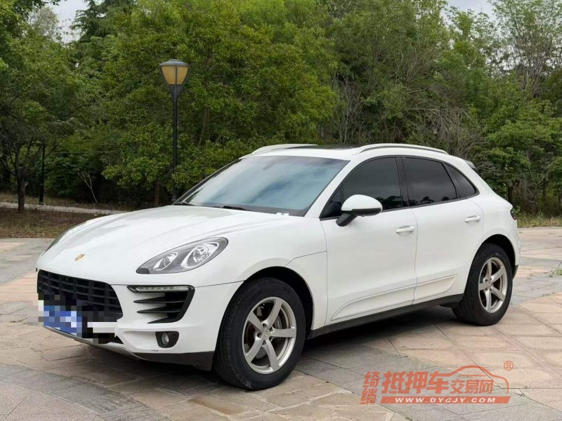 青岛15年保时捷Macan3