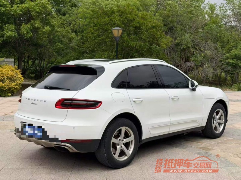 青岛15年保时捷Macan7