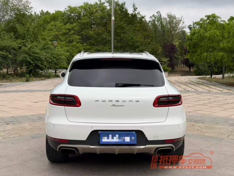 青岛15年保时捷Macan9
