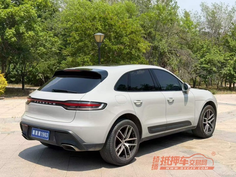 青岛22年保时捷Macan7