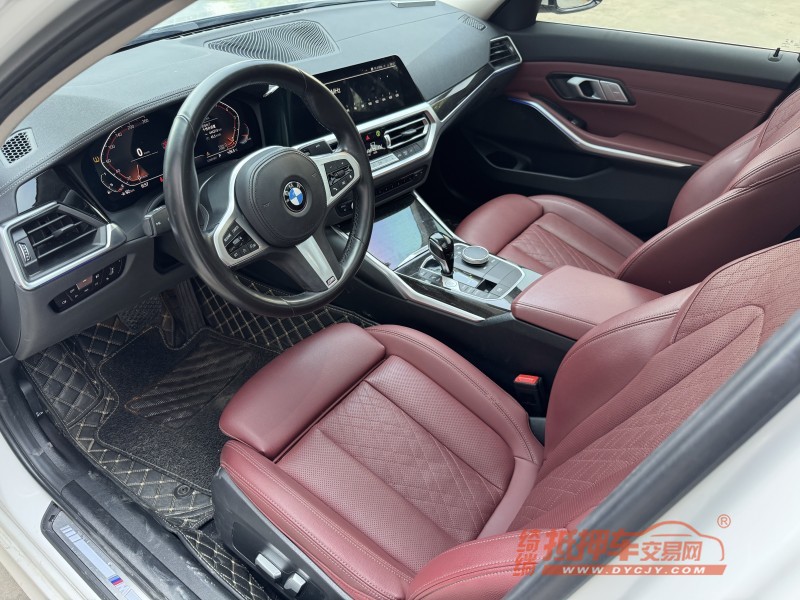 济宁22年宝马3系6