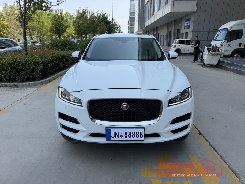 济宁17年捷豹F-PACE1