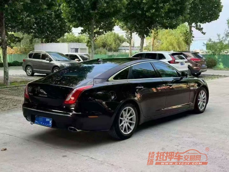 淄博14年捷豹XJL7