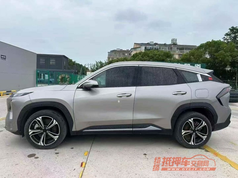 绍兴24年吉利银河9