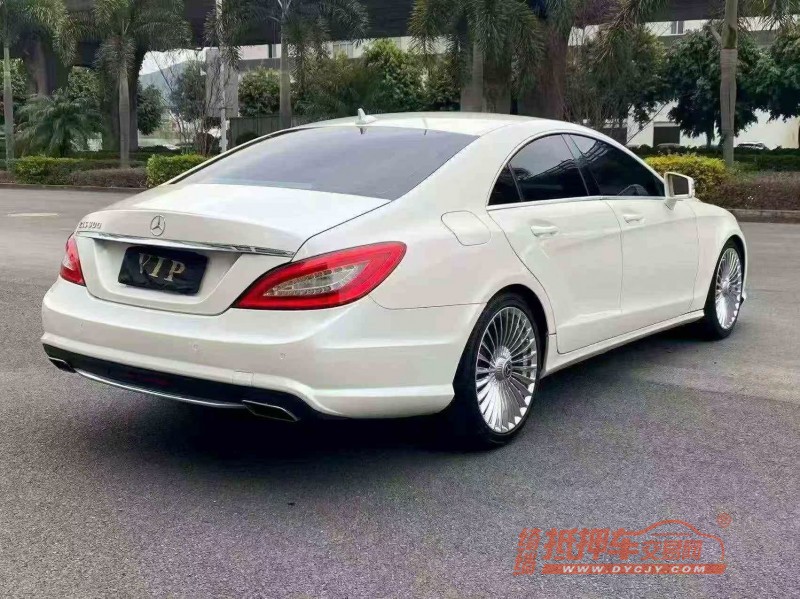三明15年奔驰GLS7