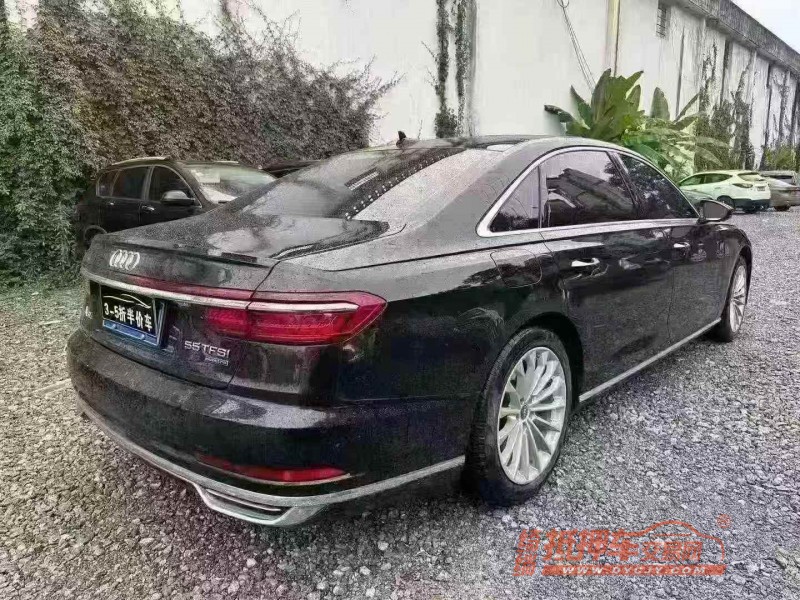 重庆21年奥迪A8L8